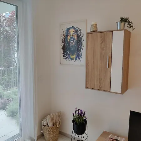 Garden I Freeparking Apartamento Budapeste