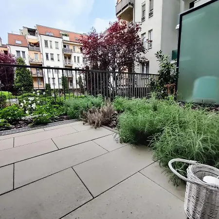 Apartment Garden Budapest