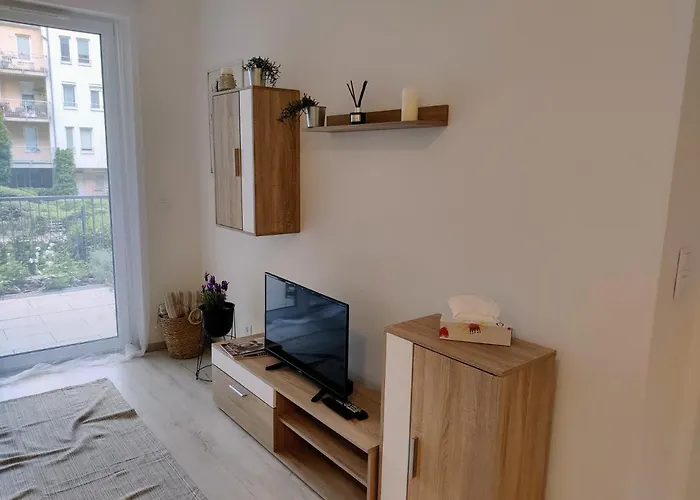 Garden I Freeparking Apartman *