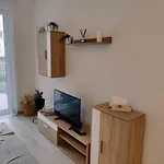 Garden I Freeparking Апартаменты *